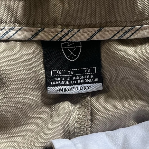 Nike Men's Beige Flat Front Shorts - Picture 4 of 5